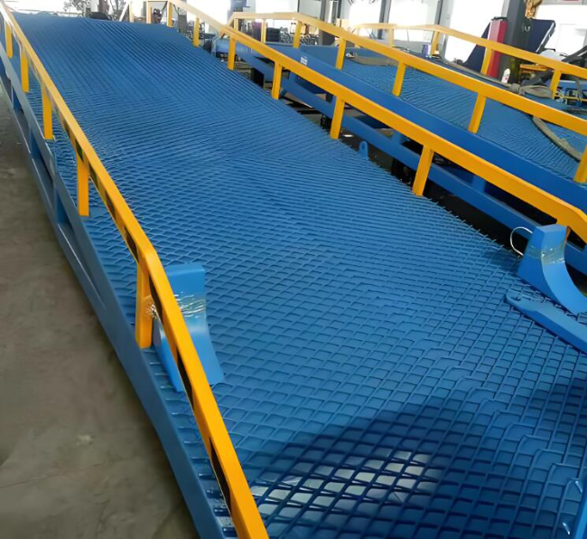 道里移动式液压登车桥